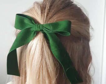Green velvet bow, Long hair bow, Handtied woman hair bow, Velvet hair tie, Ponytail hair bow, Handtied hair clip