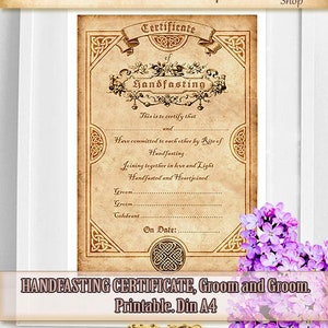 Könnte beinhalten: Druckbarer Handfasting-Zertifikat für ein Paar, mit einem keltischen Knotendesign und dem Text "Zertifikat der Handfasting". Das Zertifikat befindet sich auf einem pergamentartigen Hintergrund mit einem floralen Design.