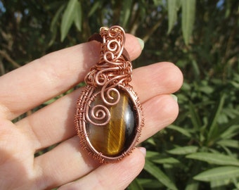 collana in pietra occhio di tigre