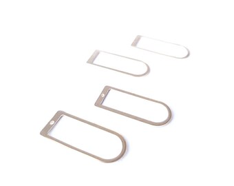 Geometric D shaped raw brass earring finding - 4 pcs