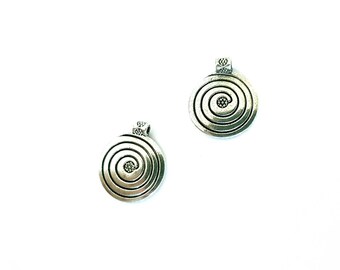 Silver tone round spiral pendants - 2 pcs, Jewelry finding