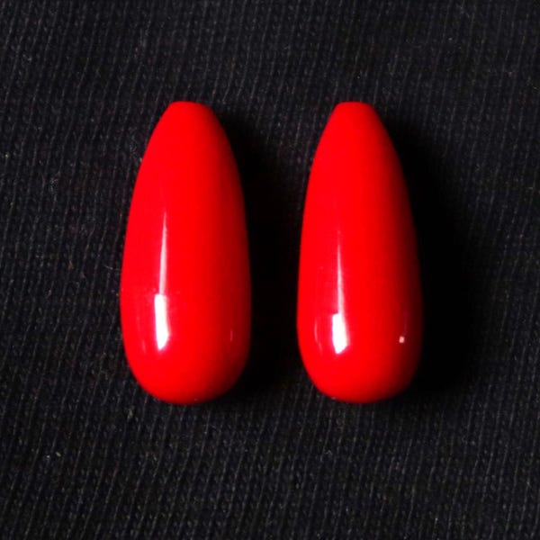 Gocce di corallo rosso: creazione di gioielli a forma di lacrima fatti a mano (15 x 6 mm)