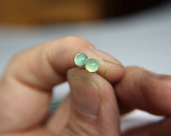1 Coppia di orecchini a bottone in argento sterling 925 con pietre