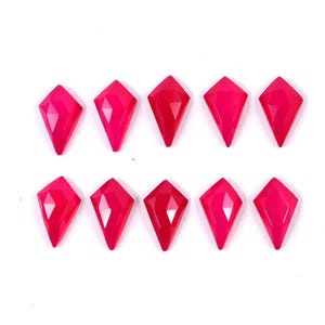 Ruby Chalcedony Gemstones: 10 Pcs, 13X8 mm Kite Shape Rose Cut