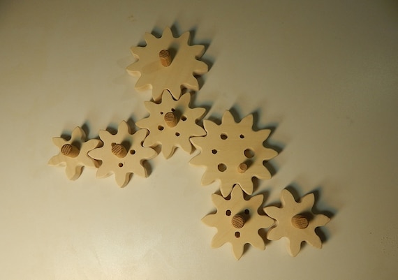 magnetic cogs toy