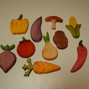 Wooden food play Vegetable toy Children cooking set Wood vegetables Waldorf toys Montessori materials Organic