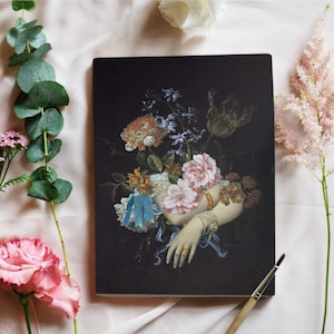 Stimmungsvolle surrealistische Malerei Druck, veränderte Kunst, Stillleben Blumenstrauß, viktorianisches Gothic Wohndekor, Dark Academia Wandkunst,