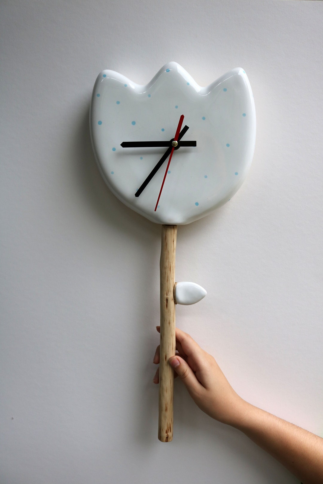 Decorative Wall Clock, Home Wall Accessory, Ceramic Floral Wall Clock