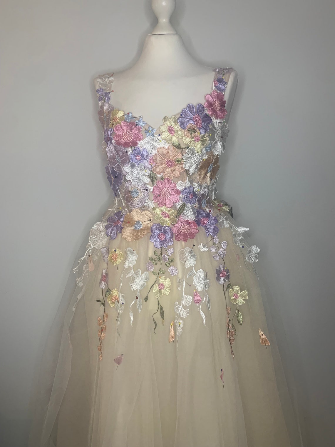 3D Floral V-Neck Corset Tiered Lace Tulle Sheath Maxi Dress With Beading Slit main image 0