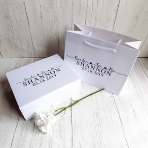 Bride To Be Gift Box, Bride To Be Gift Bag, Bridesmaid Gift Bag, Bridesmaid Gift Box