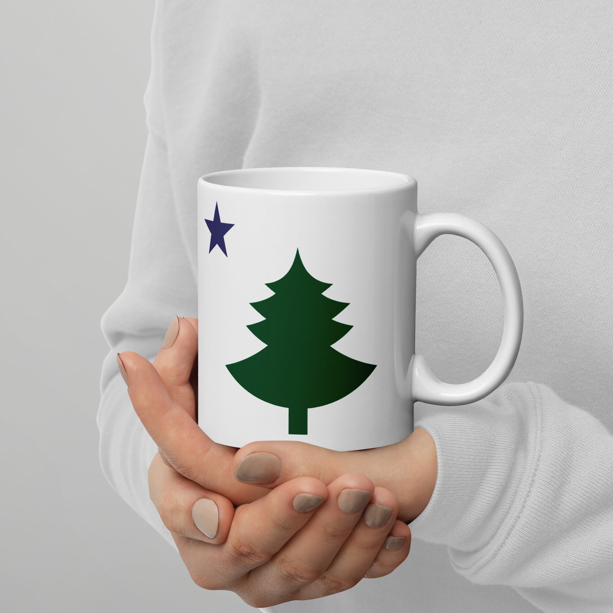 Old Original 1901 Maine State Flag with Pine Tree and Star Coffee Cup Mug