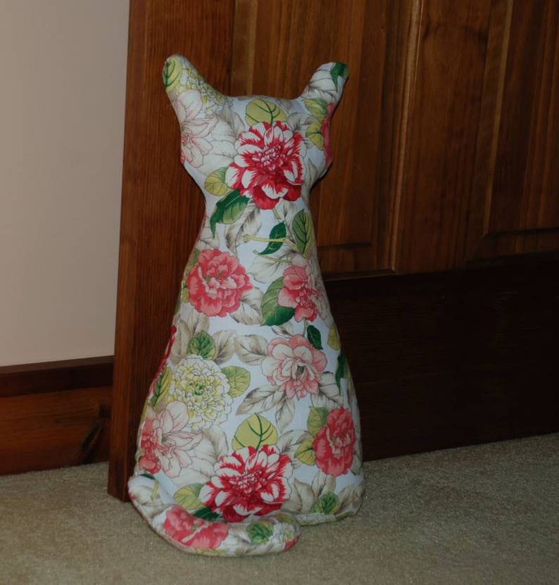 PDF sewing Pattern, STUFFED CAT sewing pattern, door stop, cat pattern image 4