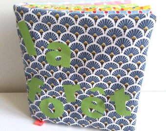 Animal Awakening Book for Baby - Forest Animals Theme - Bestiario de tela