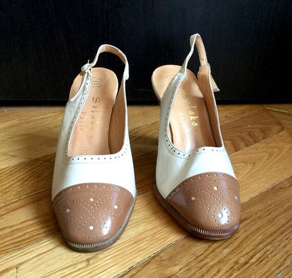 Vintage pumps rear flange brown and white - round… - image 7