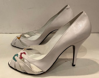 1970's, escarpins vintages en cuir  Blanc  taille 41