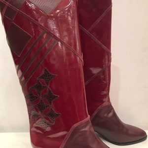 Vintage burgundy patent leather boots decorated with python patterns / Made in Italy, 100% leather, size Ue 39 UK 6 US 8 new image 6