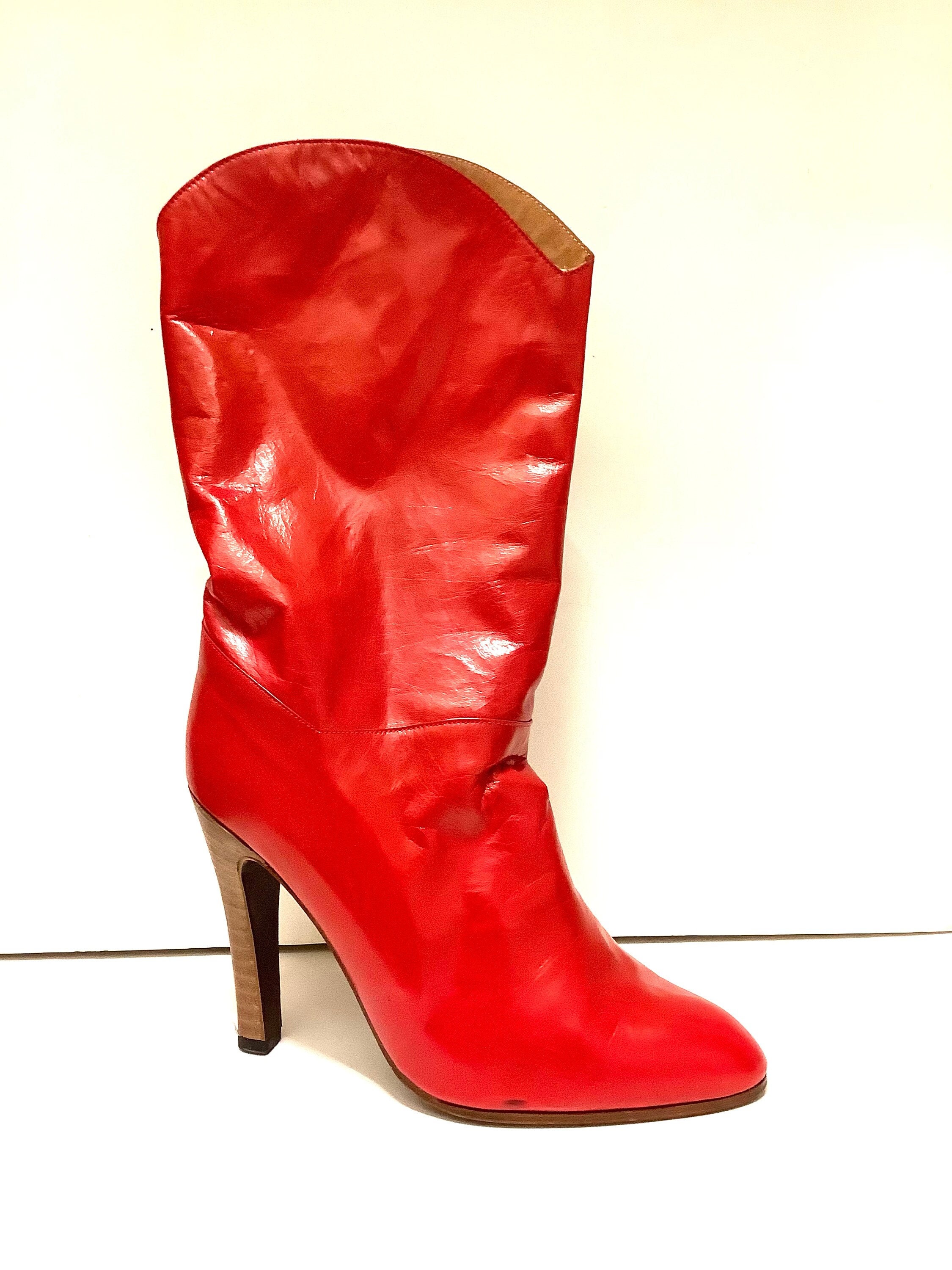 Chaussures Chaussures femme Bottes Bottes souples Vintage boots  en cuir très souple rouge vermillon/fabrication française/talon hauts/taille 38/UK 6/US 8 