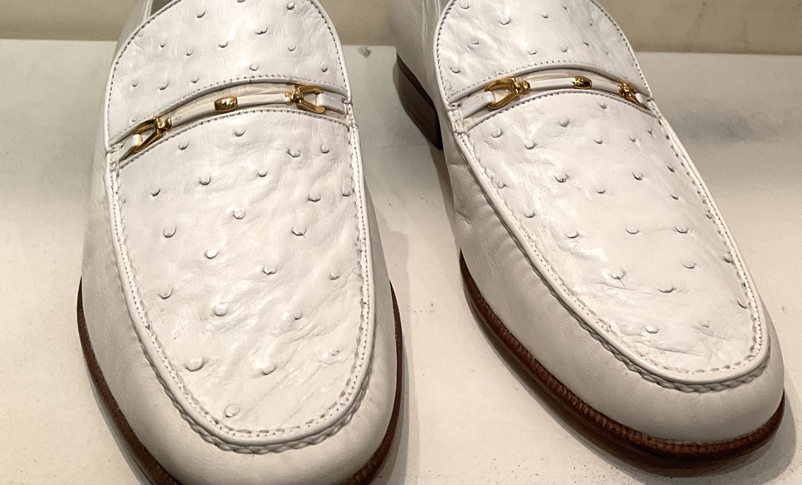 White crocodile online heels