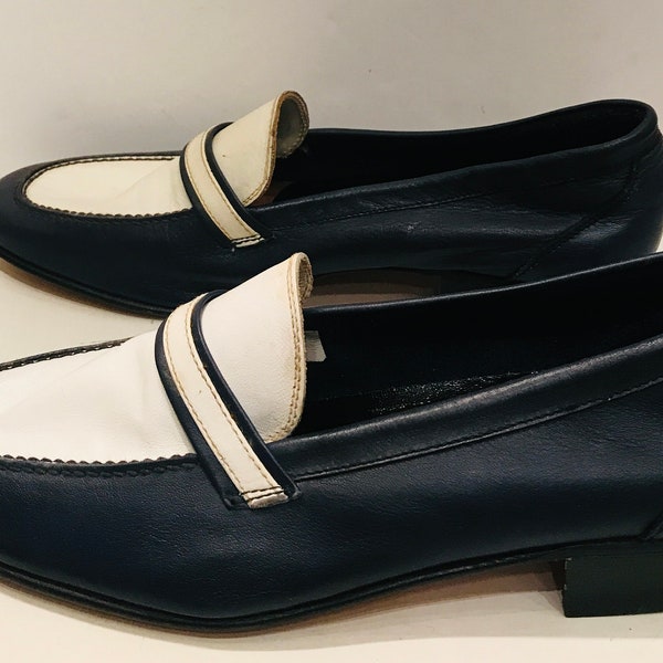 Vintage mocassins en cuir bleu et blanc neuve - 100% cuir /fabrication Italienne .k/taille UE 39,5 US 6.5 UK 5.5