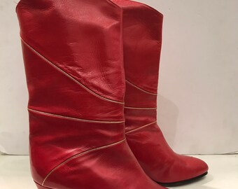 Vintage/ 70s boots in red leather/Made in Italy/new/size 35