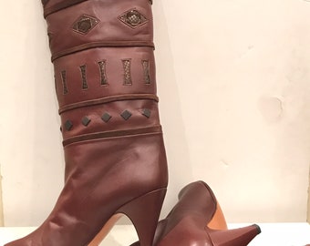 Vintages Bottines en cuir  bordeaux et motifs python /vintage années 70 /Made in Italy/100% cuir/Shalako/taille 38,5 US 7,5