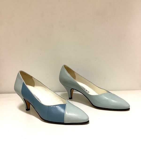 From the 70s, Vintage two-tone pumps sky blue and dark blue/andrea p./made in Italy/new/size 36,5/UK 3.5 US 5.5