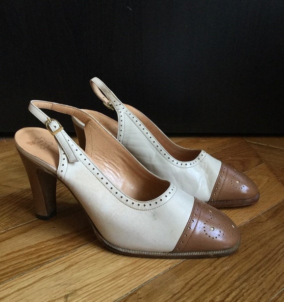 Vintage pumps rear flange brown and white - round… - image 6