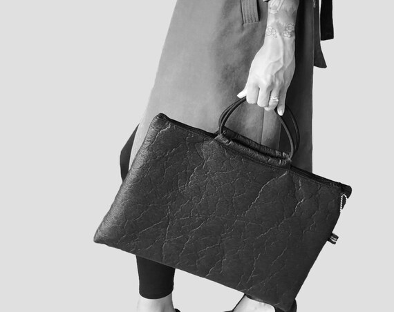 Large handbag messenger bag for laptop briefcase black, red or brown made of PINATEX® Unisex|BAG # 105