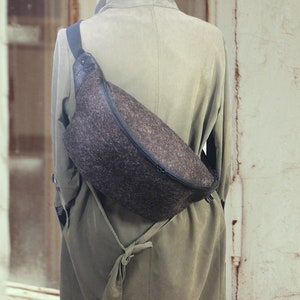 Handbag CROSBODY bag belt bag made of wool felt 100% merino wool 3 sizes gift UnisexBAG122 Brown