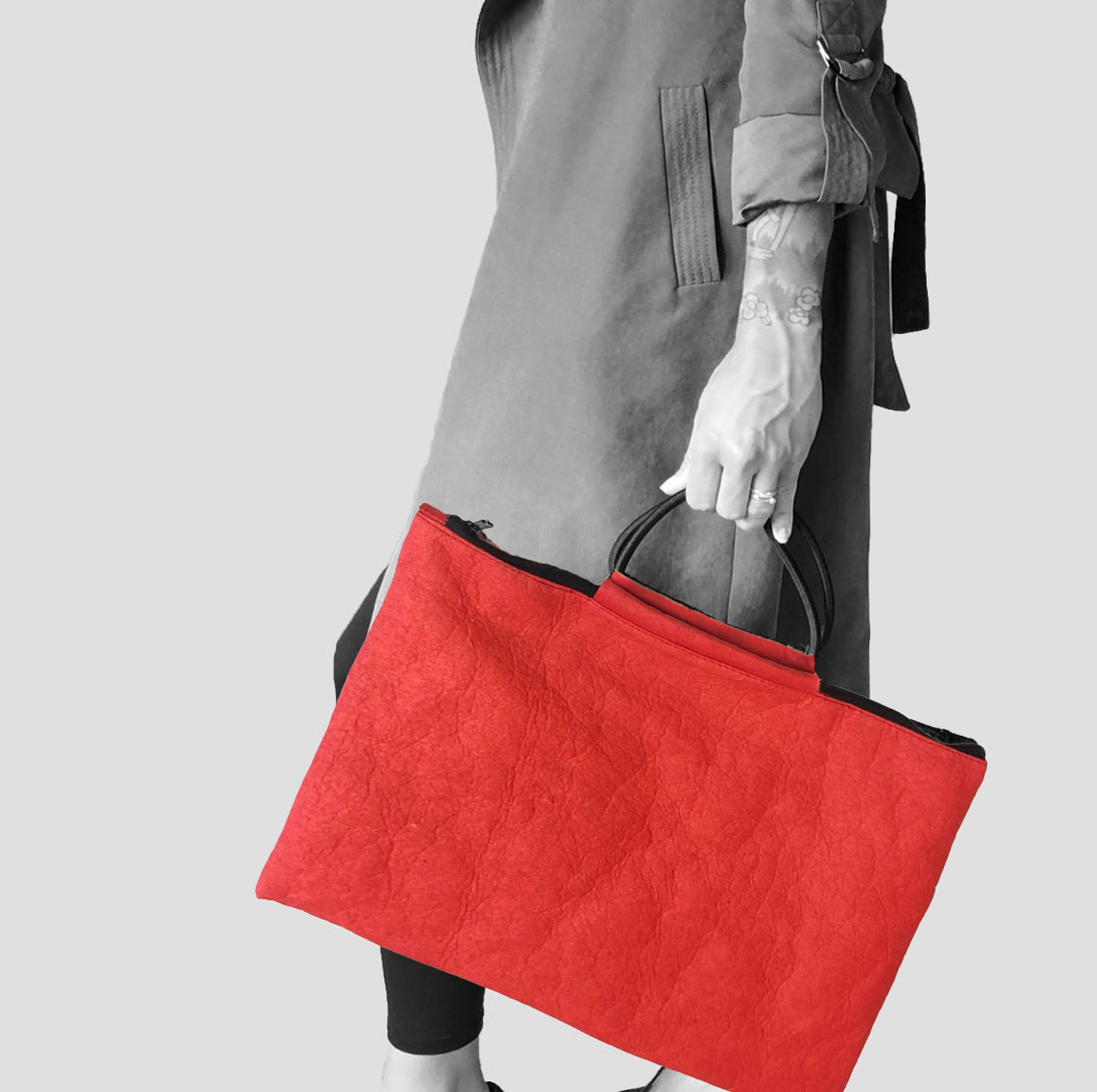 Large Handbag Messenger Bag for Laptop Briefcase Black, Red or Brown