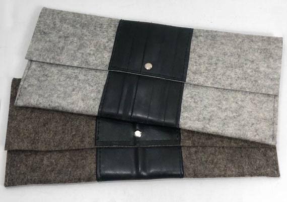 Clutch gray 100% wool felt with bicycle tube -11