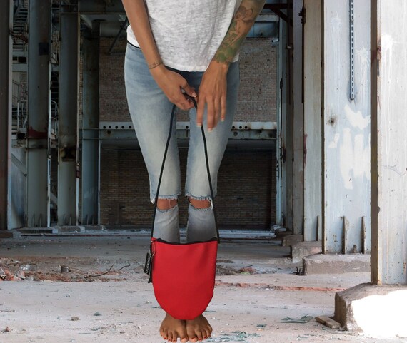 EGGBAG Handbag made of artificial leather red black brown Crossover bag with zipper ∣BAG#91
