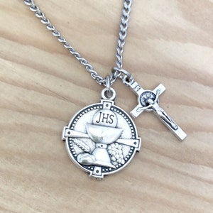 First Communion Reconciliation Necklace Holy Eucharist Blessed Sacrament Medal Boys Girls Jewelry Catholic Stainless Steel