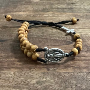 Handmade Rosary bracelet olive wood beads, chaplet rosary, Mens Women Catholic Rosary bracelets, Adjustable Custom Rosary Bracelet