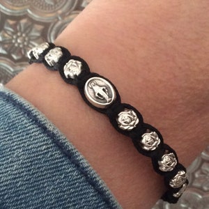 Miraculous medal bracelet, saint bracelet, catholic women jewelry, st therese bracelet, guardian angel bracelet, virgin mary, st michael