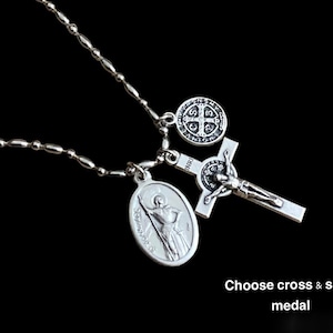 Saint Joan of Arc Medal Necklace. St Joan of Arc Necklace. Catholic Necklace. Patron Saint Necklace. Saint Medal Necklace. Catholic Jewelry.