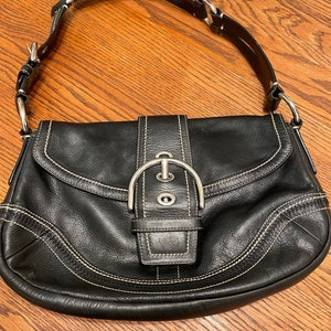 バッグ COACH SOHO Leather Buckle Vintage Hobo il_300x300.5391737000_akwc.jpg