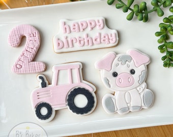 Farm Biscuits, Farmyard Birthday, Tractor biscuits, Farm Gift, Farm Party, Birthday biscuits