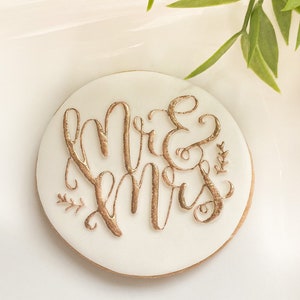 Wedding gift, Wedding biscuits, wedding cookies, edible wedding gift, postal wedding gift, vegan wedding gift image 2