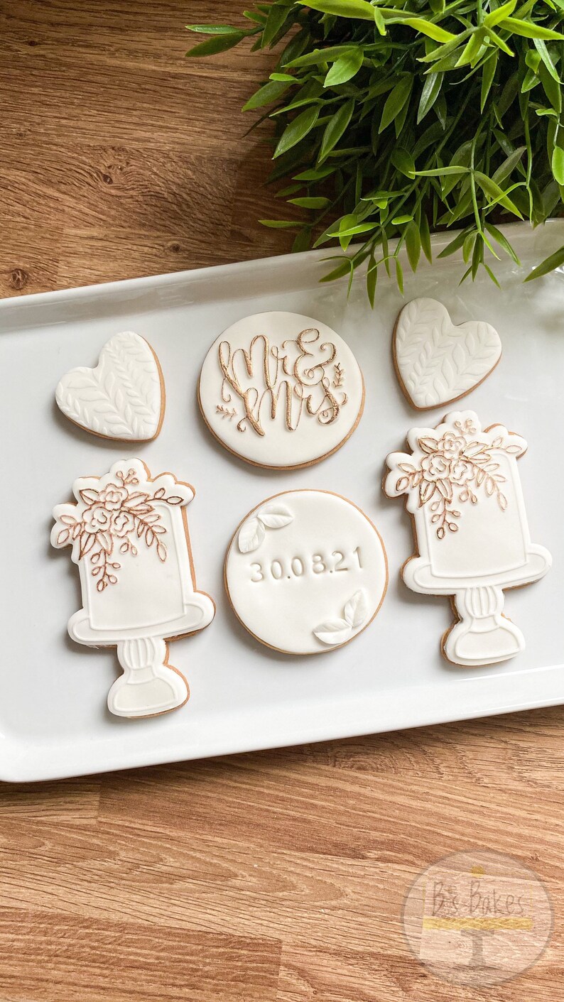 Wedding gift, Wedding biscuits, wedding cookies, edible wedding gift, postal wedding gift, vegan wedding gift image 1