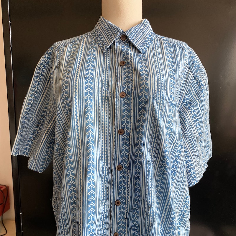 Regular Fit Short Sleeve Shirt - Indigo Fan