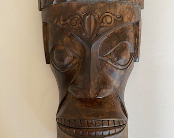 Maschera in legno dell'Asia orientale indonesiana di Bali