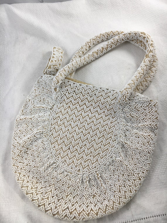 White Beaded 1930's-40's Handbag - image 9