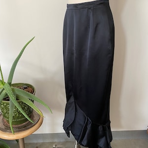 Black Satin Mermaid 1960&#39;s Pencil Skirt