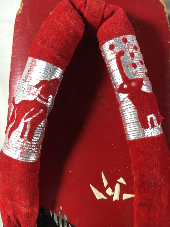 Red Wood Child's Zori Sandals - image 8
