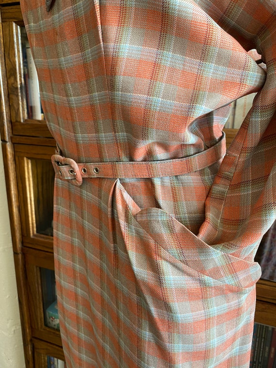 Wool Rust And Tan 1940's Classic Winter Dress - image 4