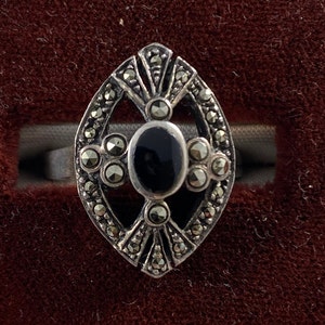 Sterling Silver With Black Onyx Marcasite Ring Size 6.5