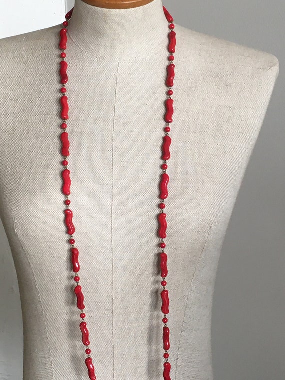 Vintage 1930's Long Red Glass Beaded Necklace - image 4