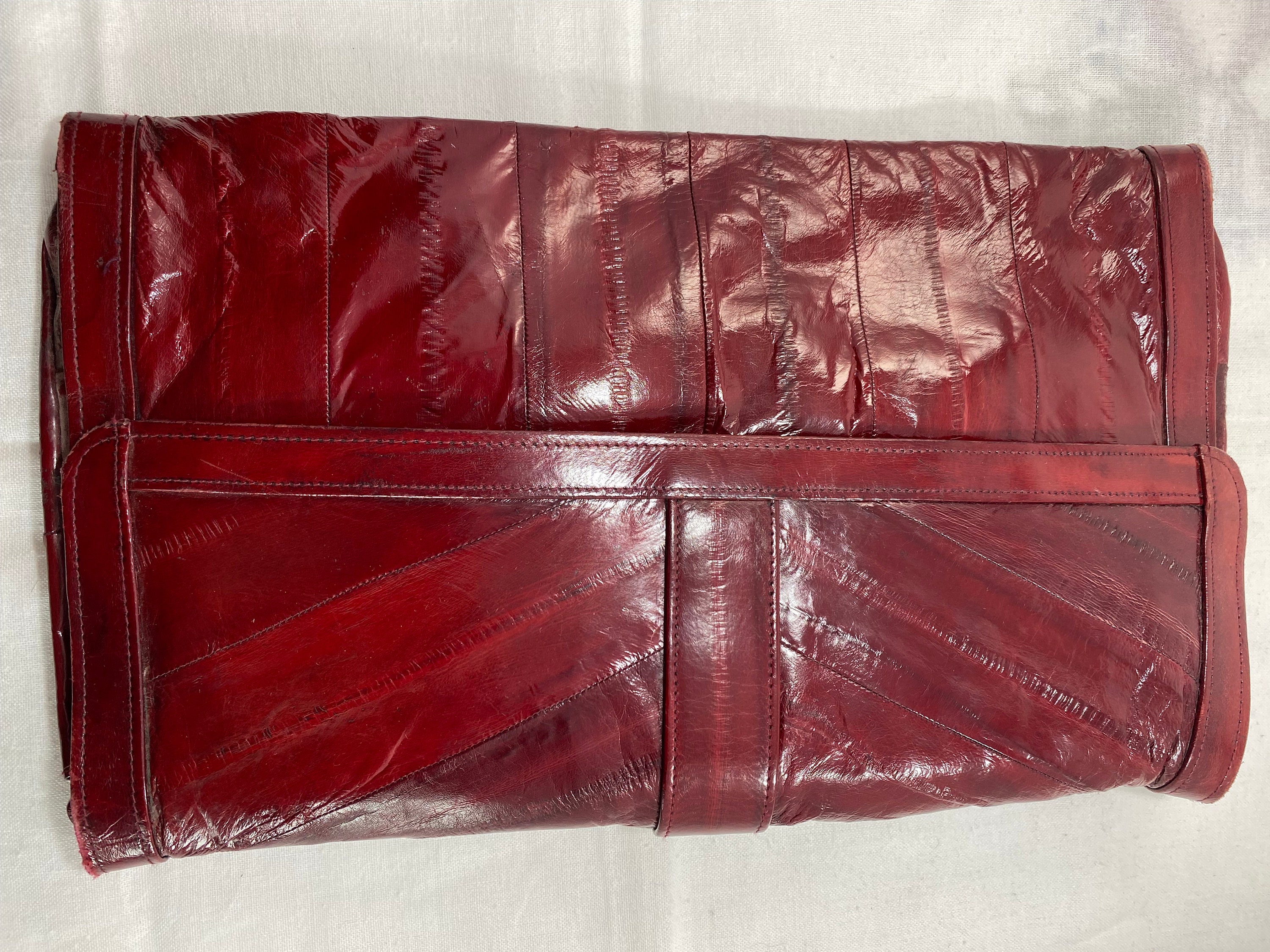 Vintage EEL Skin Purse Red Magnet-Closure - Made in Korea READ DESCRIPTION