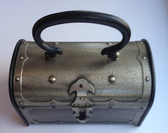 Vintage Treasure Chest Box Purse